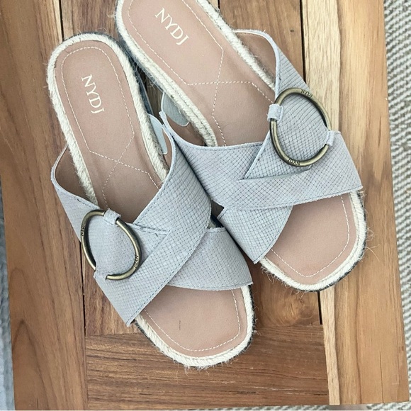 Rossi Slide Sandal NYDJ size 8‎ - Picture 11 of 11